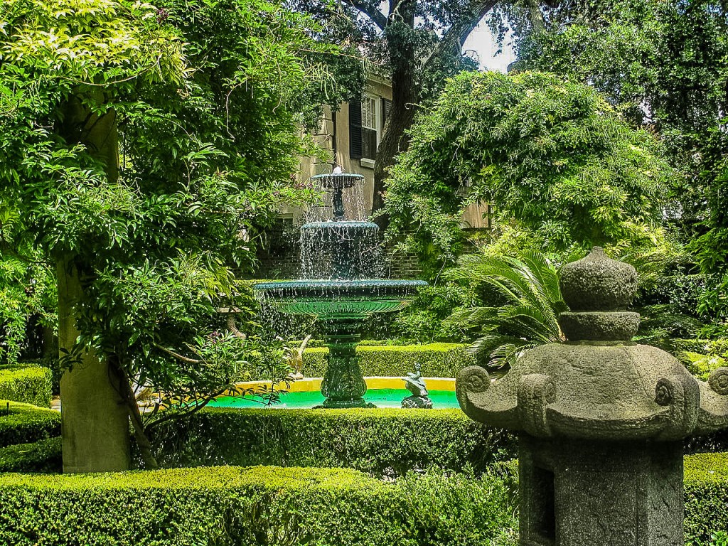 Private residential secret garden in Charleston